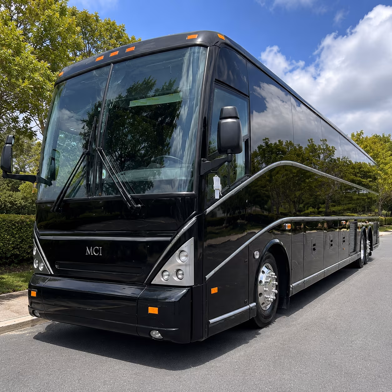 minneapolis field trip charter buses for isd 191 and surrounding districts